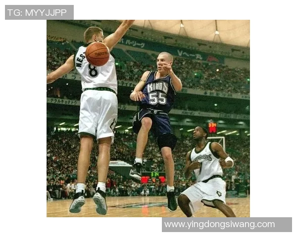 足球场上的魔术师：揭秘控球技巧最出色的明星球员们