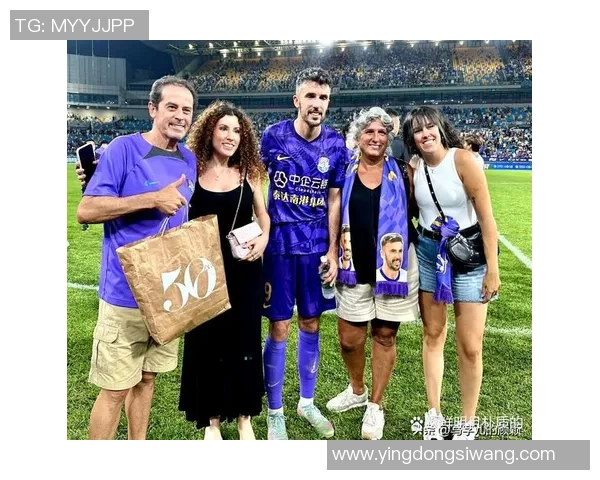 足球明星为何选择不带保镖探讨其背后的安全观与个人选择