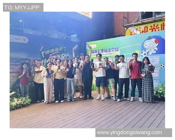 足球明星齐聚新疆乌鲁木齐共庆足球盛宴点燃热情与梦想